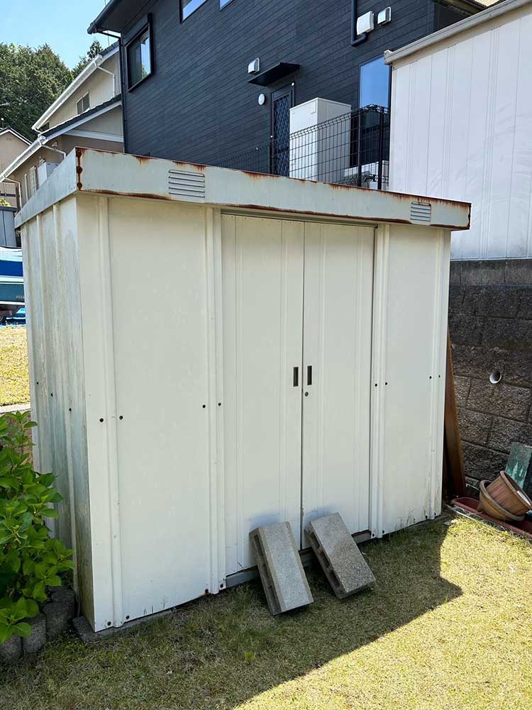 倉庫塗り替え工事